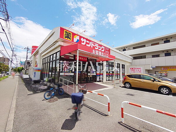 周辺を拡大表示