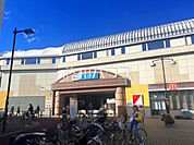 喜多見駅 (1440m)