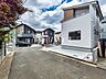 外観：接道状況および現場風景　【西東京市栄町2丁目】 見学はしたいけど、なかなか時間が取れない・・・そんな方に出勤前や仕事終わりにマイホームを見学できるサポートをいたします。