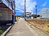 外観：接道状況および現場風景　【小平市小川町1丁目】実際に行ってみないと分からないことも多くございます。営業担当がご案内いたしますので、お気軽にお問い合わせください。
