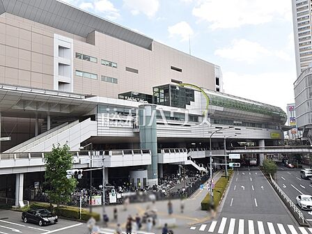 立川北駅 (570m)