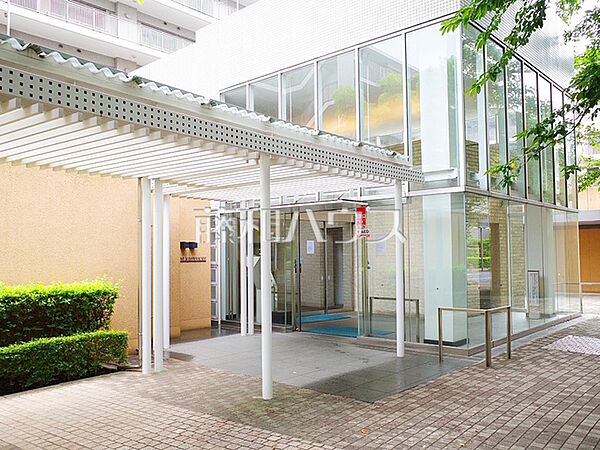 エントランスを拡大表示