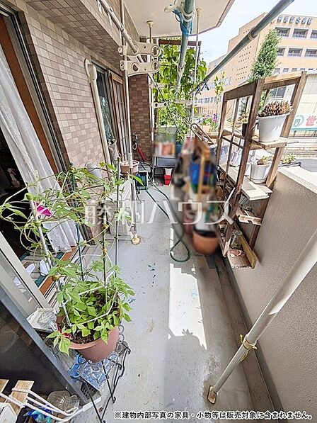 ≪バルコニー≫西・東の2方向バルコニーで洗濯物もたっぷり干せます！　【エクセラージュ府中白糸台　】