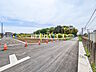 外観：接道状況および現場風景　【小平市小川町1丁目】