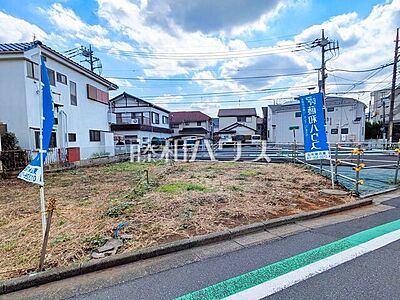 外観：A号地　現地写真　【西東京市泉町6丁目】 周辺環境はもちろん、日当たりや設備仕様など、実際に行ってみないと分からないことも多くございます。営業担当がご案内いたしますので、お気軽にお問い合わせください。