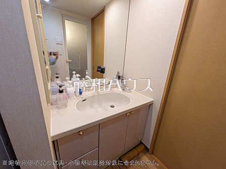 ≪洗面所≫シャンプードレッサーで寝ぐせ直しも楽ちん！　【エンゼルブレッサ武蔵野国領】