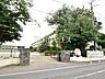 周辺：所沢市立南陵中学校 (2090m)