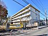 周辺：伸栄小学校 (400m)