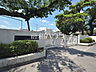 周辺：東村山市立八坂小学校 (890m)