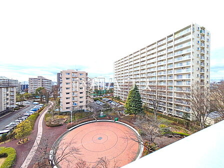 住戸からの眺望写真 【志木ニュータウン中央の森弐番街4号棟】