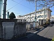 日野市立七生中学校 (1670m)