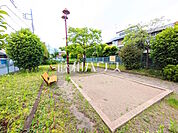 桜株公園 (190m)