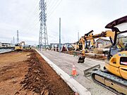 現場風景【立川市若葉町2丁目】 見学はしたいけど、なかなか時間が取れない・・・そんな方に出勤前や仕事終わりにマイホームを見学できるサポートをいたします。