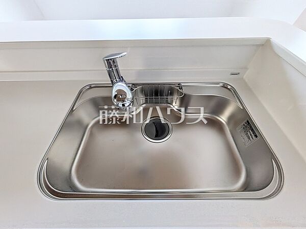 キッチンを拡大表示