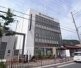 京都中央信用金庫 御陵支店まで303m