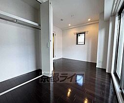 プレコート上鳥羽 508 5階1Kのリビング/ダイニング