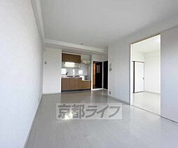 JR東海道・山陽本線 西大路駅 徒歩10分の賃貸マンション 5階2LDKのリビング/ダイニング