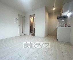 JR東海道・山陽本線 西大路駅 徒歩12分の賃貸アパート 2階1LDKのリビング/ダイニング