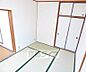 リビング/ダイニング：落ち着く和室のお部屋です