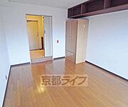 室内を別角度から撮影しました。