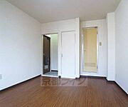 明るいお部屋ですね。