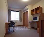 家電・家具の付いたお部屋です。