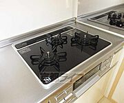 便利な3口コンロです・