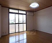 明るいお部屋です。