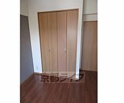 さまざまなものを収納できます