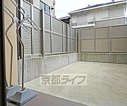 ・お部屋によっては家具家電がついております。