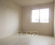 明るいお部屋です