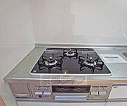 3口グリル付きコンロです。