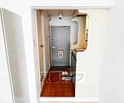 広めの廊下になります。
