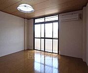 明るいお部屋です。