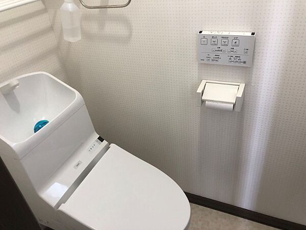 トイレを拡大表示