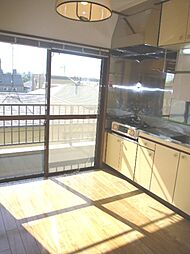 亀田コーポ 301 3階1Kのリビング/ダイニング