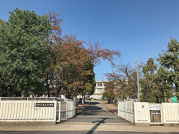 画像18:姫路市立高丘中学校