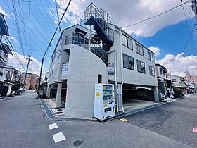 大阪府高槻市藤の里町（賃貸マンション2LDK・2階・43.00㎡） その1