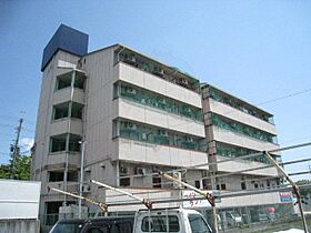 大阪府高槻市上牧町２丁目（賃貸マンション1R・4階・18.00㎡） その1