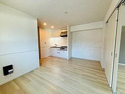 JR東海道・山陽本線 摂津富田駅 徒歩23分の賃貸アパート 1階1LDKのリビング/ダイニング