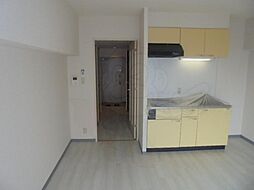 JR東海道・山陽本線 摂津富田駅 徒歩4分の賃貸マンション 3階ワンルームのリビング/ダイニング