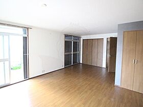 日吉台七番町一戸建て貸家 100 ｜ 大阪府高槻市日吉台七番町（賃貸一戸建5SLDK・1階・142.04㎡） その5
