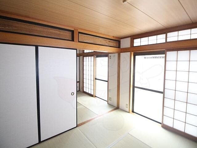 寝室