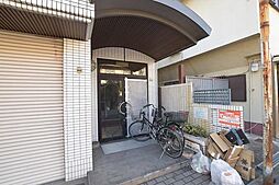 7 / 11