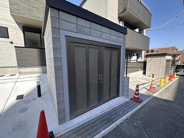 その他