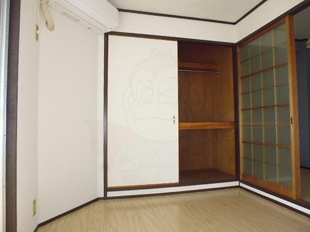 寝室