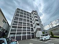 大阪府高槻市上牧南駅前町4番1号：物件画像／株式会社GRANDIR 賃貸住宅サービス FC高槻駅前店