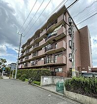 レジデンスせせらぎ 102 ｜ 神奈川県横浜市都筑区仲町台2丁目（賃貸マンション3LDK・1階・65.02㎡） その1