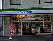 ファミリーマート新横浜店(209m)