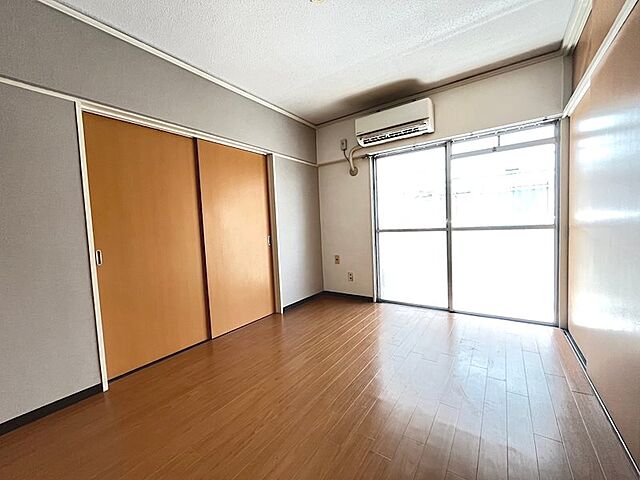 寝室
